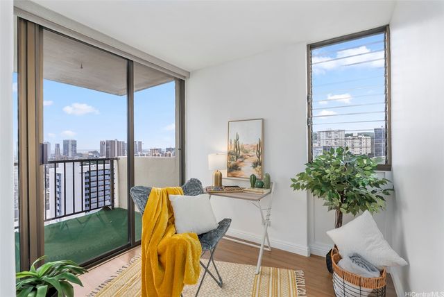 1201 Wilder Avenue 2404, Honolulu, HI 96822