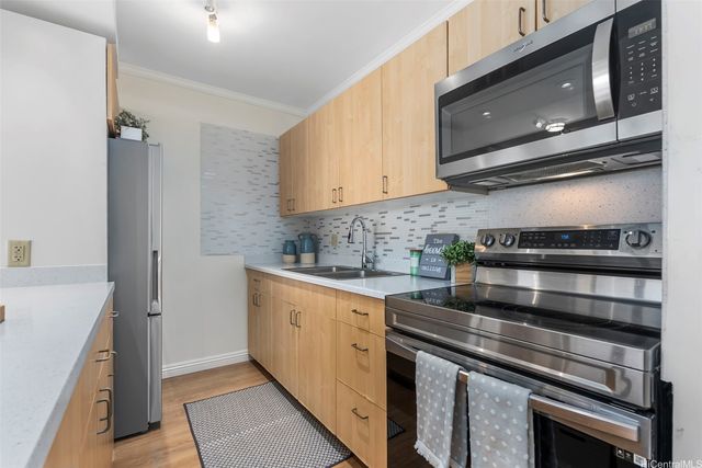 1201 Wilder Avenue 2404, Honolulu, HI 96822