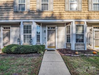 6103 Dane Drive, Dallas, NC 28034