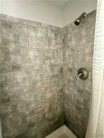 279 Cedar Court, Van Buren, NY 13027