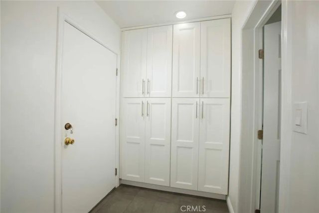 5127 Solliden Lane, La Canada Flintridge, CA 91011