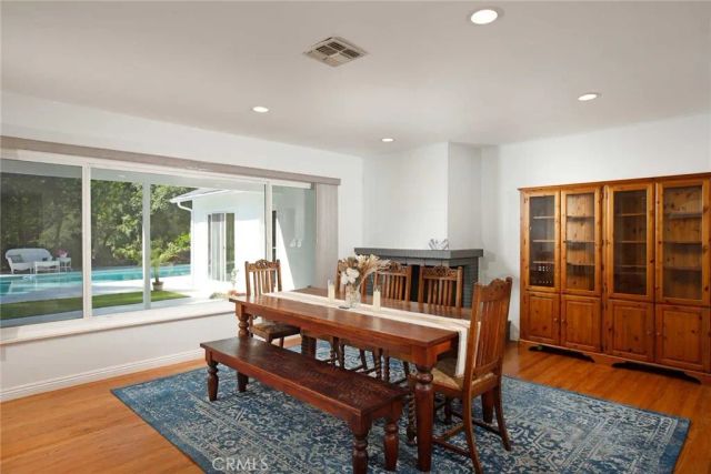 5127 Solliden Lane, La Canada Flintridge, CA 91011
