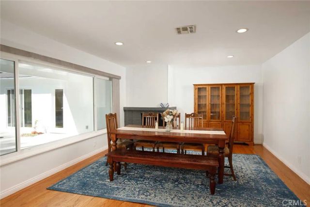5127 Solliden Lane, La Canada Flintridge, CA 91011