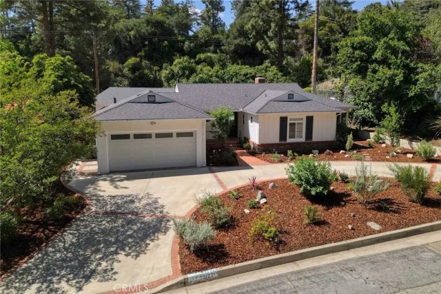 5127 Solliden Lane, La Canada Flintridge, CA 91011