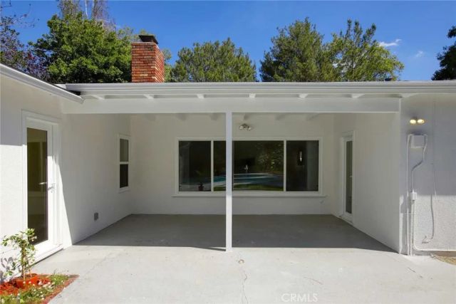 5127 Solliden Lane, La Canada Flintridge, CA 91011