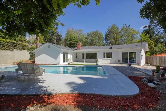 5127 Solliden Lane, La Canada Flintridge, CA 91011