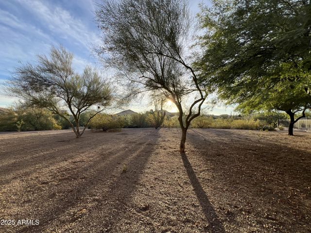 7942 N BLAKEY Lane, Tucson, AZ 85743