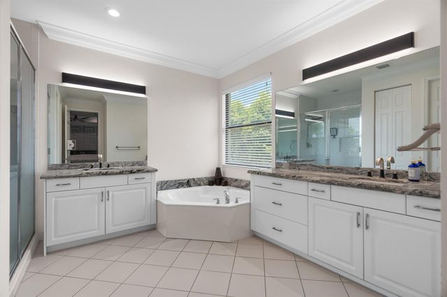 8095 Baltic Amber, Delray Beach, FL 33446