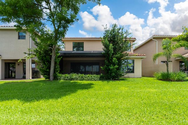 8095 Baltic Amber, Delray Beach, FL 33446