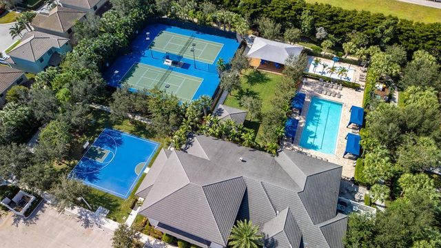 8095 Baltic Amber, Delray Beach, FL 33446