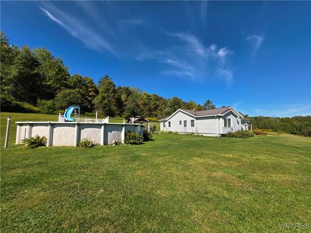 3915 Gile Hollow Road, Hinsdale, NY 14743