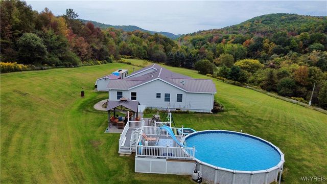 3915 Gile Hollow Road, Hinsdale, NY 14743