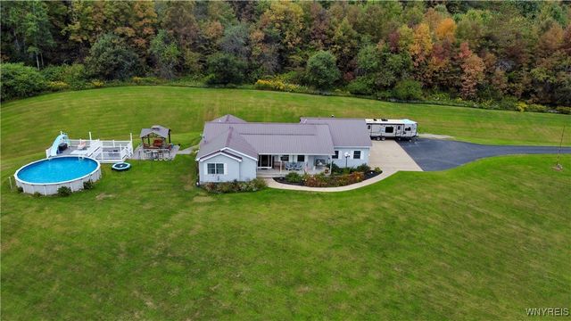 3915 Gile Hollow Road, Hinsdale, NY 14743