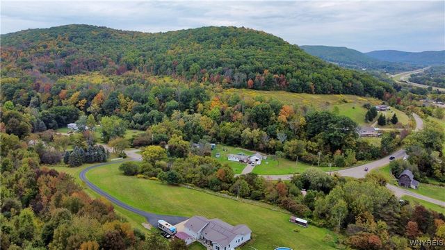 3915 Gile Hollow Road, Hinsdale, NY 14743