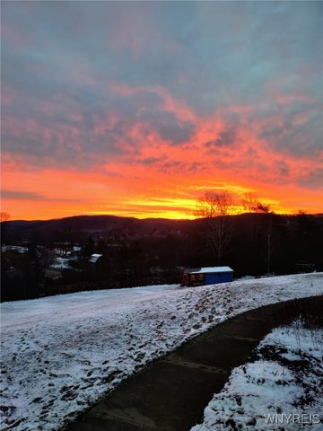 3915 Gile Hollow Road, Hinsdale, NY 14743