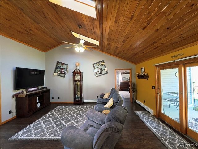 3915 Gile Hollow Road, Hinsdale, NY 14743