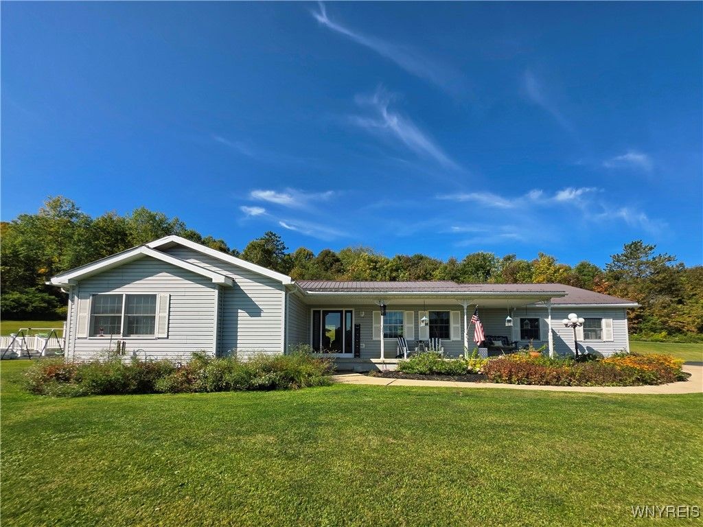 3915 Gile Hollow Road, Hinsdale, NY 14743