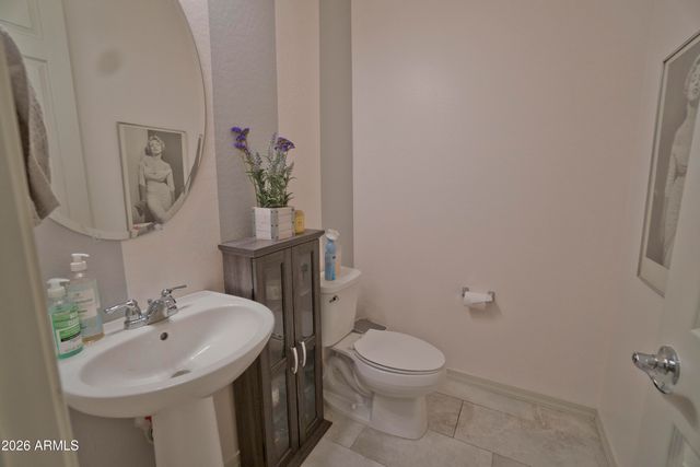 8433 S 70TH Drive, Laveen, AZ 85339