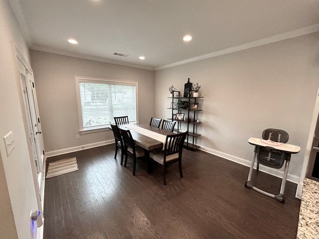 670 Charleston Mills Dr, Midland City, AL 36350