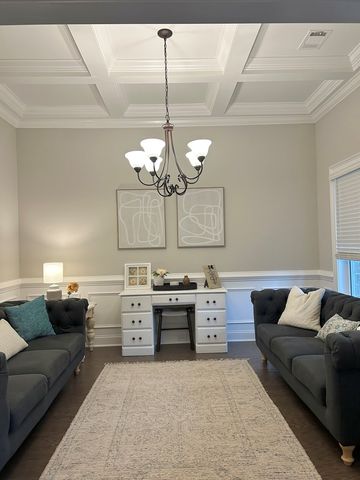 670 Charleston Mills Dr, Midland City, AL 36350