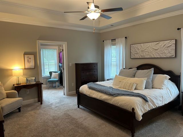 670 Charleston Mills Dr, Midland City, AL 36350