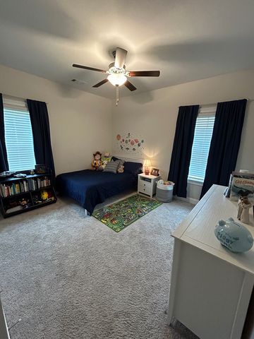 670 Charleston Mills Dr, Midland City, AL 36350