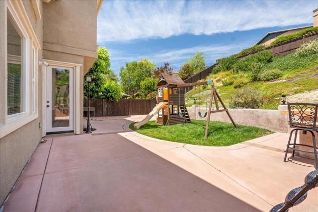 6996 Goldstone Road, Carlsbad, CA 92009