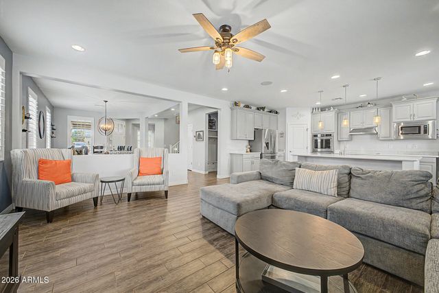 3921 E MIA Lane, Gilbert, AZ 85298