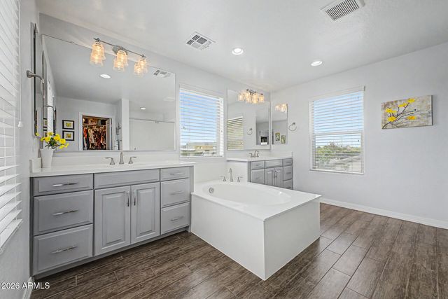 3921 E MIA Lane, Gilbert, AZ 85298