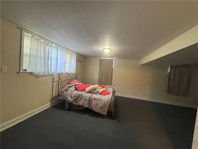 1410 Ridgeway Drive, Richmond, MO 64085