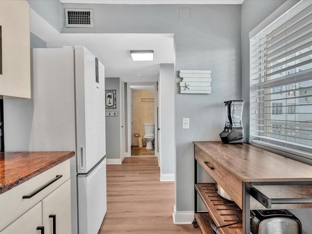 201 N Ocean Boulevard 202, Pompano Beach, FL 33062