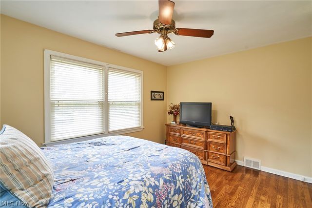 2388 17th Street, Cuyahoga Falls, OH 44223