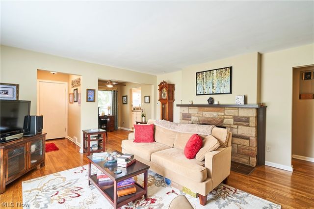 2388 17th Street, Cuyahoga Falls, OH 44223