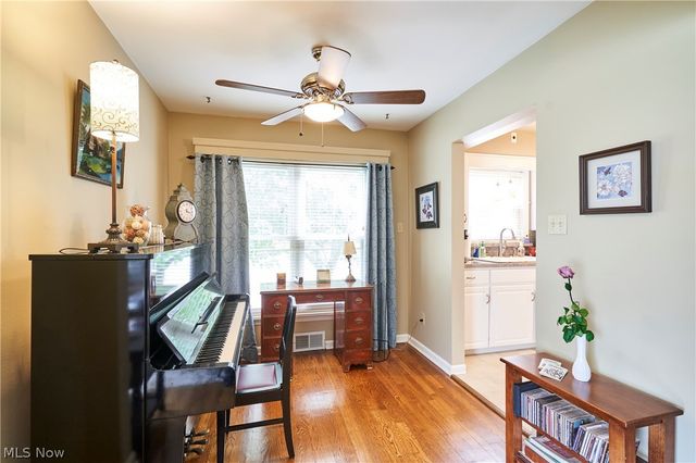 2388 17th Street, Cuyahoga Falls, OH 44223