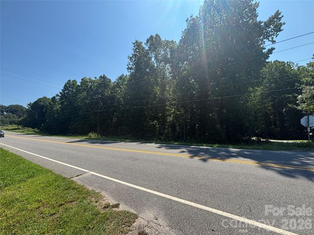 4500 N Nc 16 Highway, Conover, NC 28613