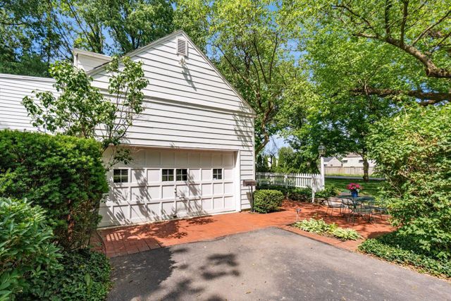 1085 Shady Lane Road, Whitehall, OH 43213