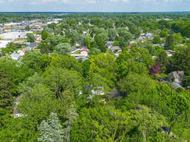 1085 Shady Lane Road, Whitehall, OH 43213