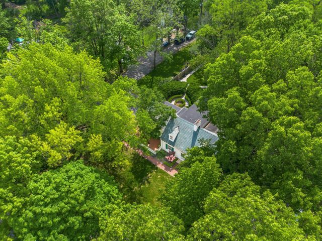 1085 Shady Lane Road, Whitehall, OH 43213
