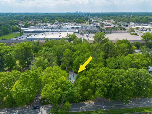 1085 Shady Lane Road, Whitehall, OH 43213