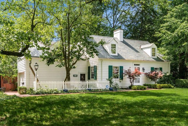 1085 Shady Lane Road, Whitehall, OH 43213