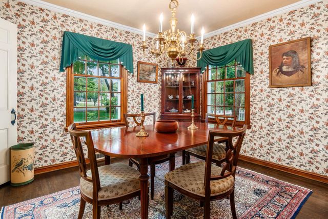 1085 Shady Lane Road, Whitehall, OH 43213