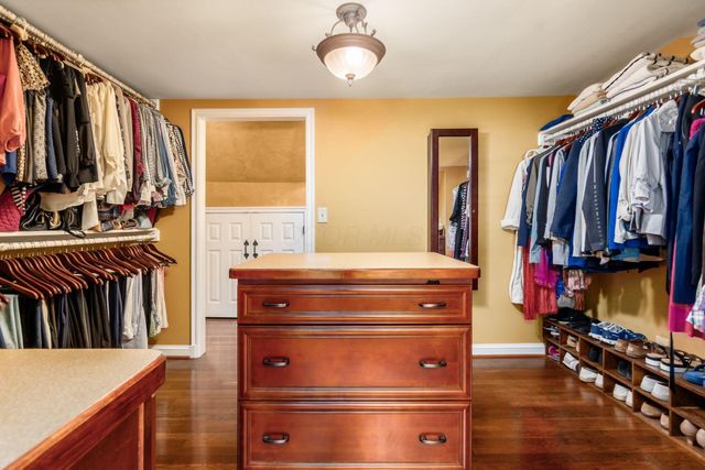 1085 Shady Lane Road, Whitehall, OH 43213