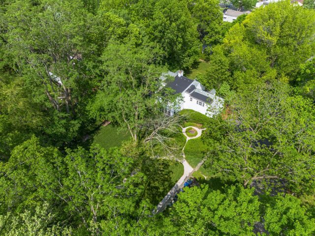 1085 Shady Lane Road, Whitehall, OH 43213