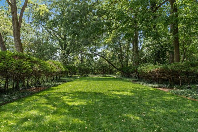 1085 Shady Lane Road, Whitehall, OH 43213
