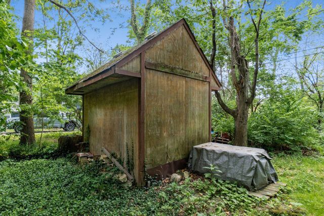 1085 Shady Lane Road, Whitehall, OH 43213