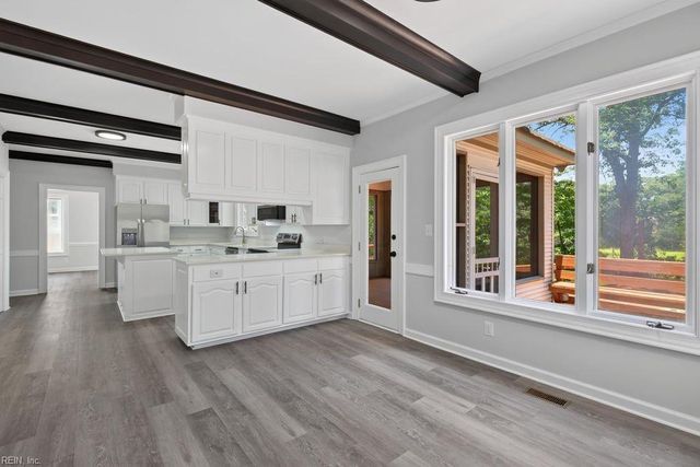 3312 Upper Palace GRN, Virginia Beach, VA 23452