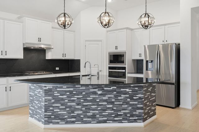11334 Cosmopolitan Drive, Cypress, TX 77433