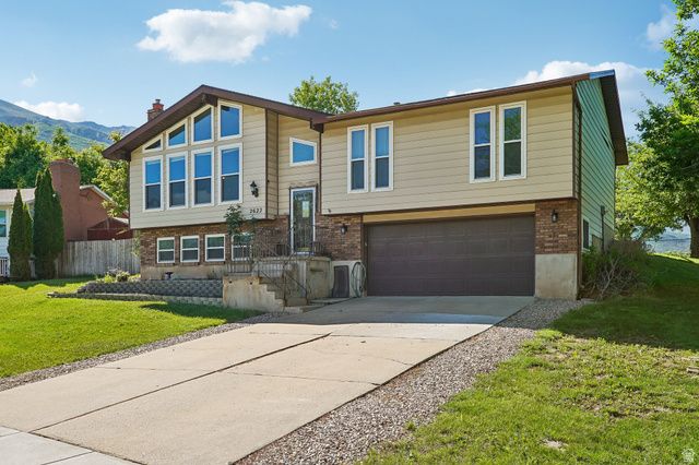 2622 N 2600 E, Layton, UT 84040