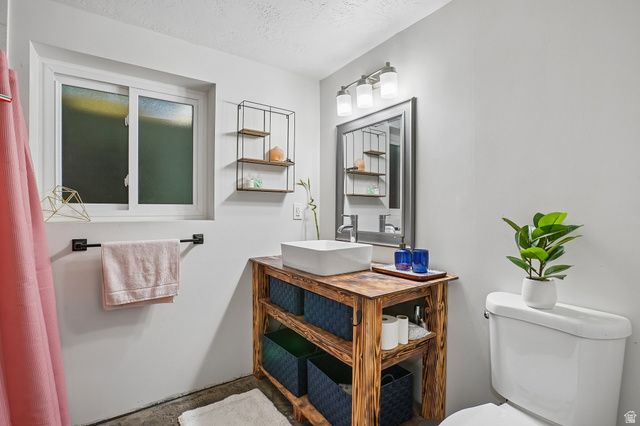 2622 N 2600 E, Layton, UT 84040