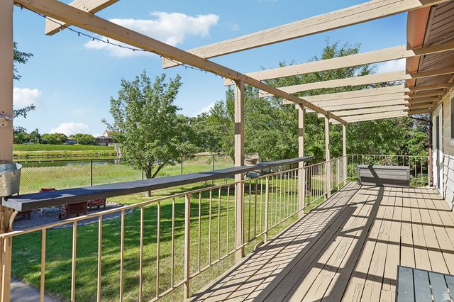 2622 N 2600 E, Layton, UT 84040